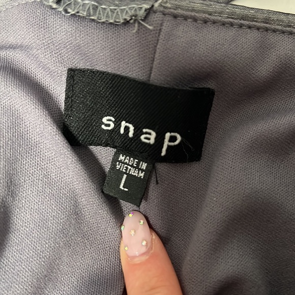 Metallic Special Occasion Dress - Picture 3 of 4